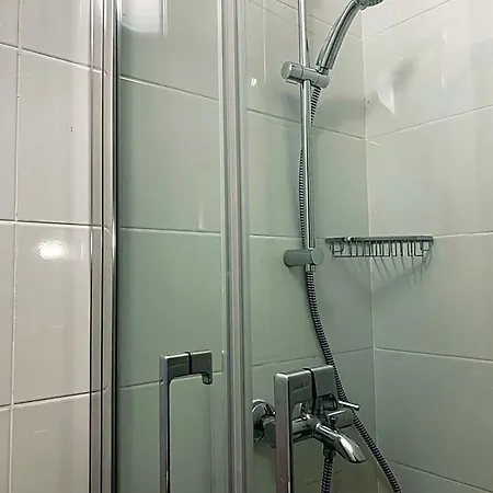 Confortable-house Hotell
